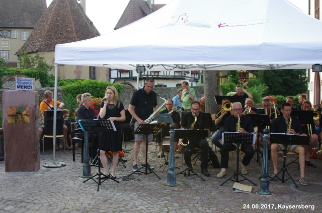 15cad3225adb25464b92c80222e8b516