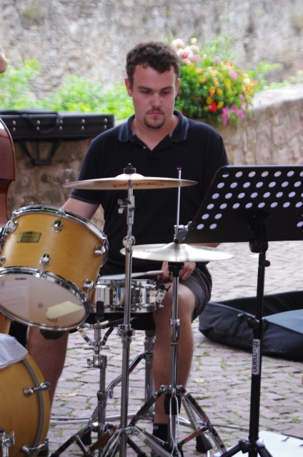 5280a60d71660d3ffbe4131a879aa4aa